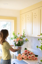 Load image into Gallery viewer, ♥ Valentine's Day ♥ - Strawberry Matcha Signature Mixed Bouquet