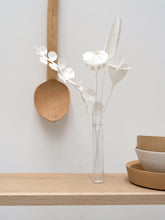 Load image into Gallery viewer, Field Flowers Small - White (4 Flowers)