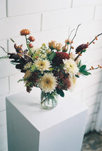 Load image into Gallery viewer, Small Mason Jar Arrangement