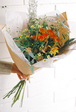 Load image into Gallery viewer, Fall Posy