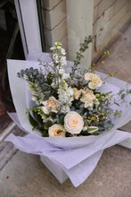 Load image into Gallery viewer, Large Wrapped Flowers