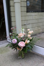 Load image into Gallery viewer, The Side Table