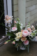 Load image into Gallery viewer, The Centrepiece