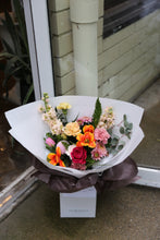 Load image into Gallery viewer, Large Wrapped Flowers