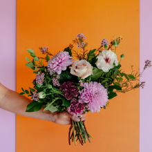 Load image into Gallery viewer, Medium Wrapped Flowers