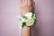 Load image into Gallery viewer, Corsage
