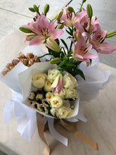 Load image into Gallery viewer, Fresh Flower Haul