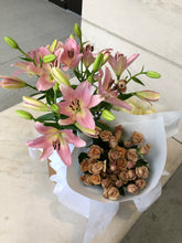 Load image into Gallery viewer, Fresh Flower Haul