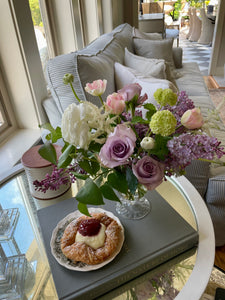 ✿Mother's Day✿ - Lilac Vase Arrangement