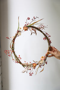 Twiggy Rose Hip Wreath - Medium