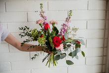 Load image into Gallery viewer, ♥ Valentine&#39;s Day ♥ - Designers Choice Wrapped Bouquet
